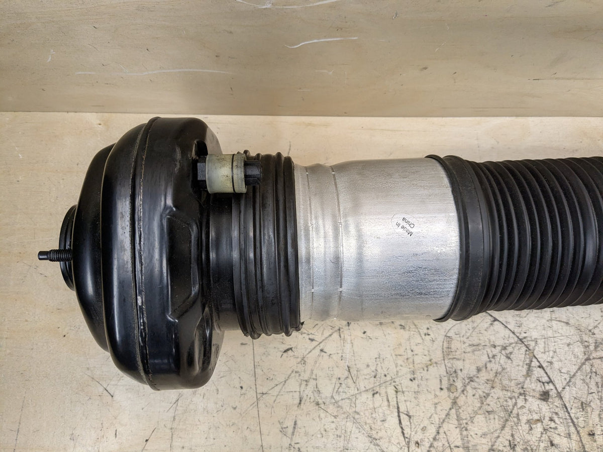 16-22 OEM BMW G11 G12 740 750 B7 REAR Right Passenger Air Suspension Strut Shock