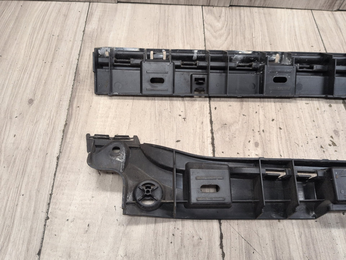 2011-2016 BMW M5 F10 Left Driver Side Rocker Panel Brackets SET 7184777 OEM