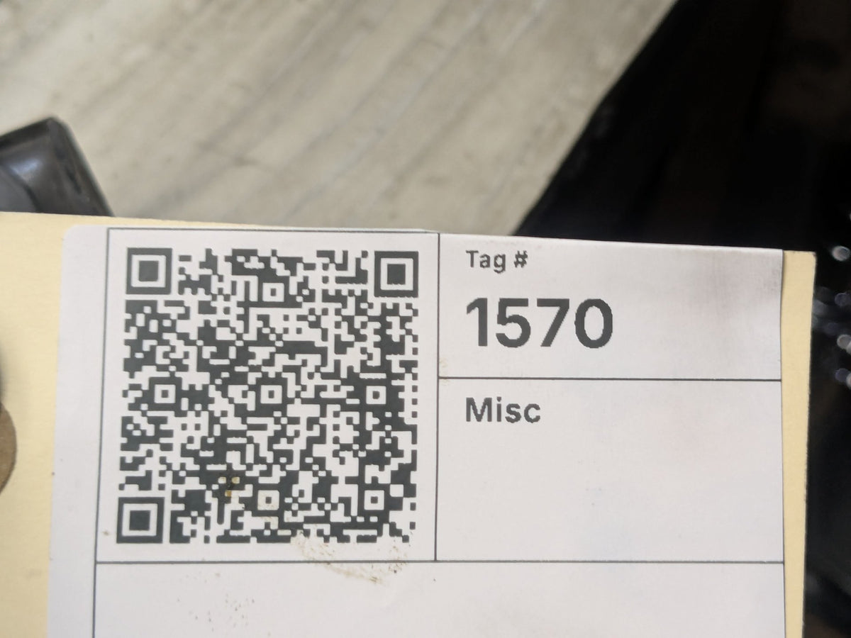 2018-2023 BMW X3 G01 Front Right Passenger Exterior Door Trim Molding 8064796