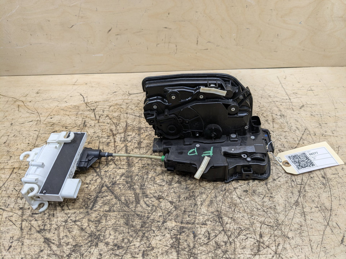 16-22 OEM BMW G11 G12 FRONT LEFT DRIVER Side Door Lock Latch Actuator SOFT CLOSE