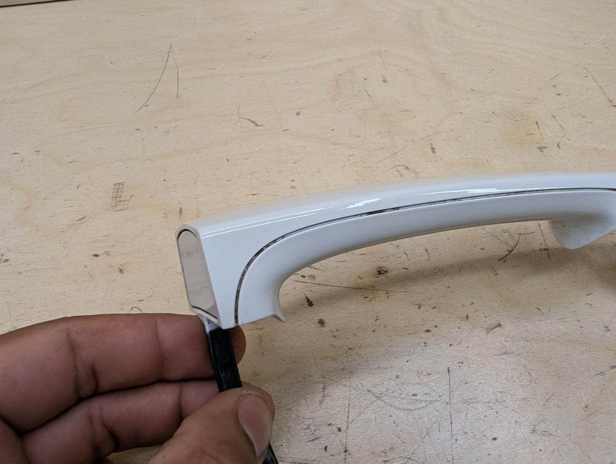 OEM BMW F23 F30 F32 F80 F82 M3 Right Passenger Door Handle COMFORT ACCESS White