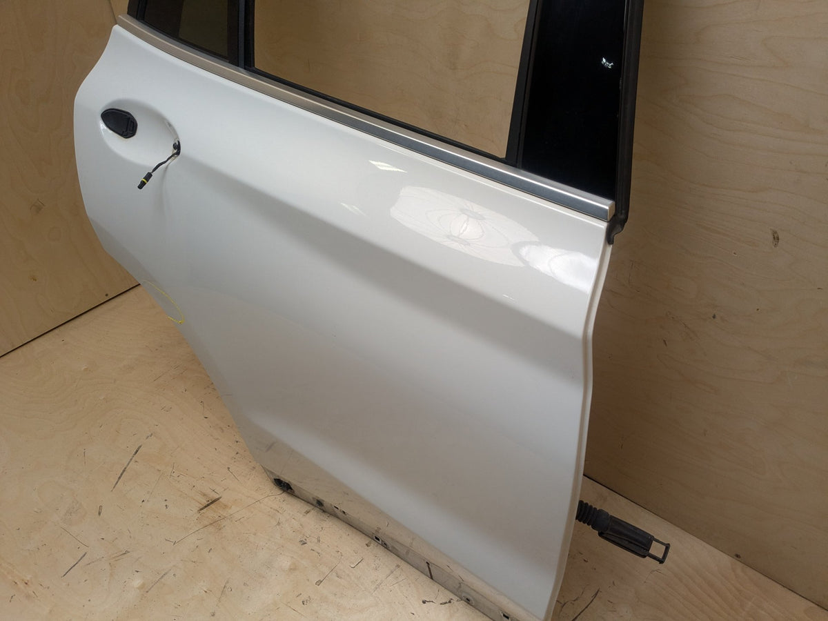 *18-24 OEM BMW X3 G01 Rear Right Passenger Door Shell Panel White 300