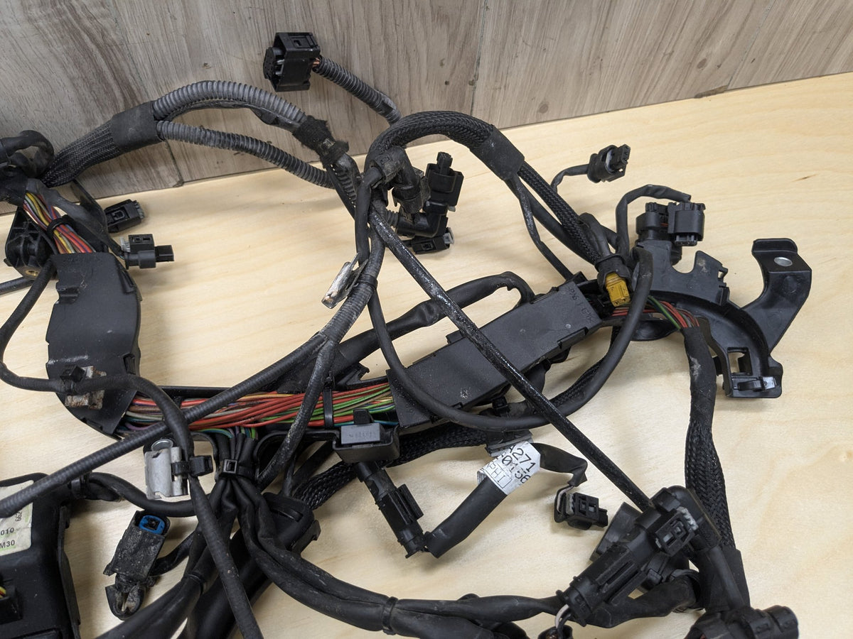2009-2011 Mercedes-Benz R171 SLK-Class M272 Engine Wiring Harness A2720106845