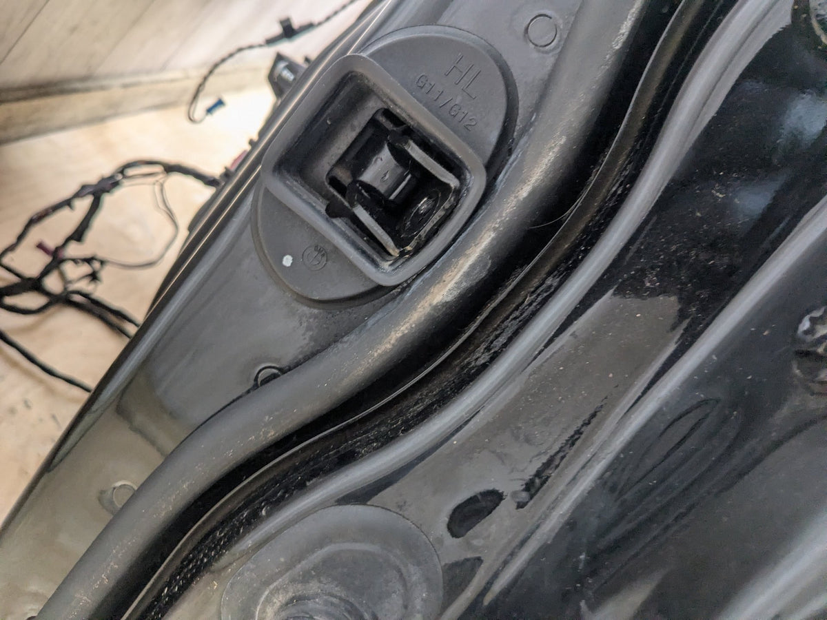 16-19 OEM BMW G11 750i xDrive SWB Rear Left Driver Door Shell Panel Black 475