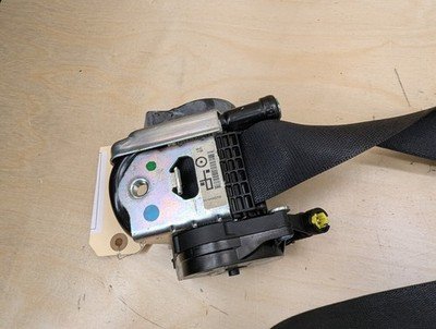 OEM BMW F15 F16 F85 X5 X6 Front Left Driver Seat Belt Seatbelt Retractor Black