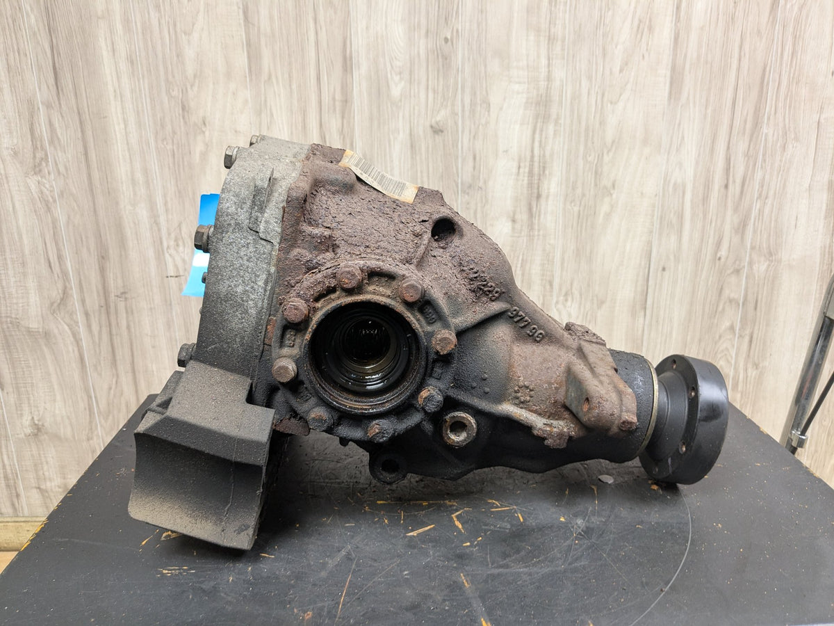 2004-2010 BMW M6 E64 S85B50A Rear Axle Carrier Differential k 2283062