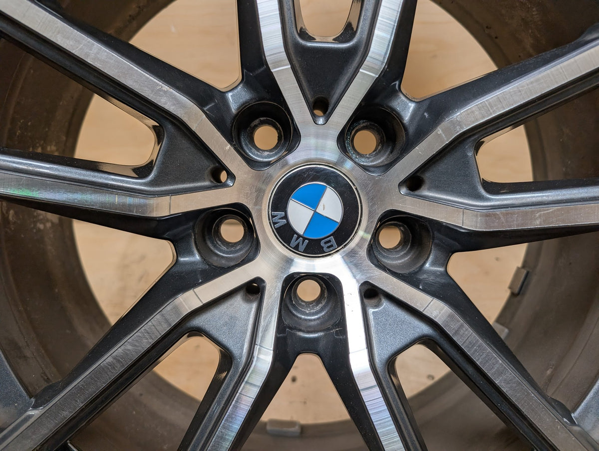 OEM BMW G20 G22 G23 G42 330 M340 FRONT Rim Wheel 18x7.5 ET25 V-spoke Style 780