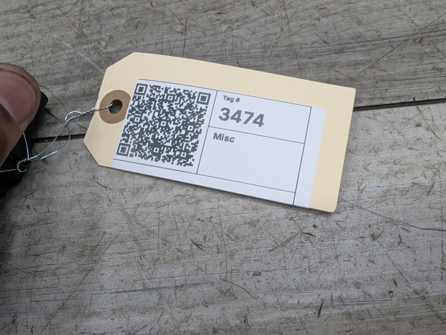 OEM BMW G01* G05* G20 G22 G23 G26 G42 G80 G82 M8 Bumper Parking PDC Sensor WHITE