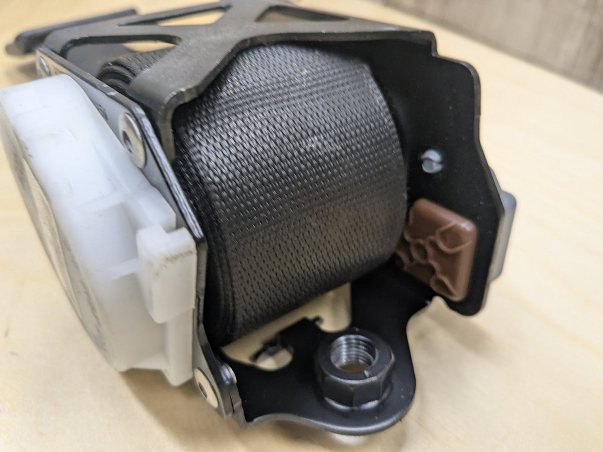 2009-2011 Mercedes-Benz SLK-Class R171 Front Left Seatbelt A1718601185 OEM