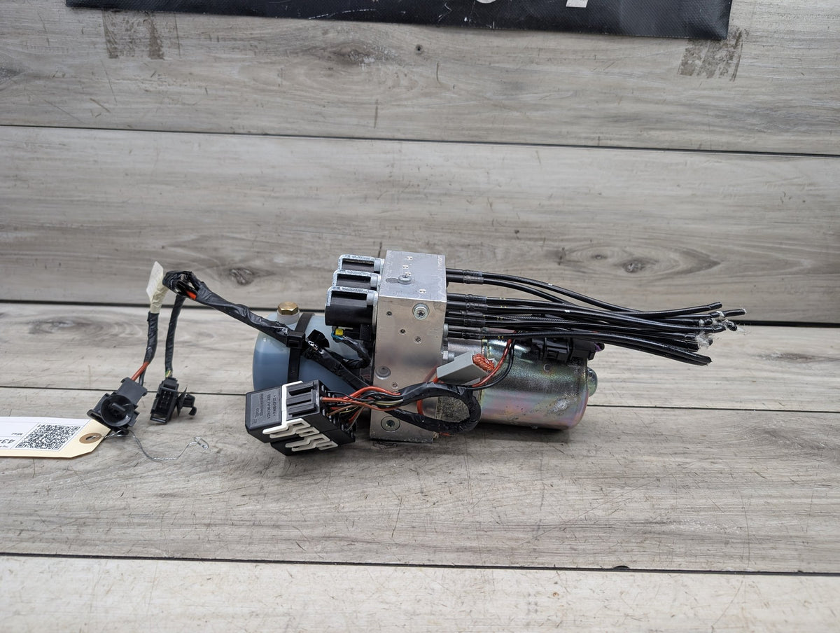 2008-2017 Audi S5 8T Convertible Pump Motor 8F0871791 OEM
