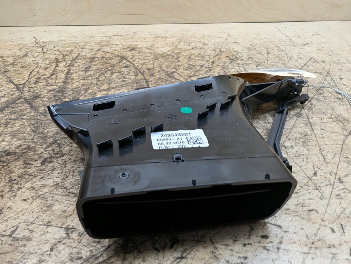 16-19 OEM BMW G12 740 750 Dash Dashboard Right Passenger Side Air Vent