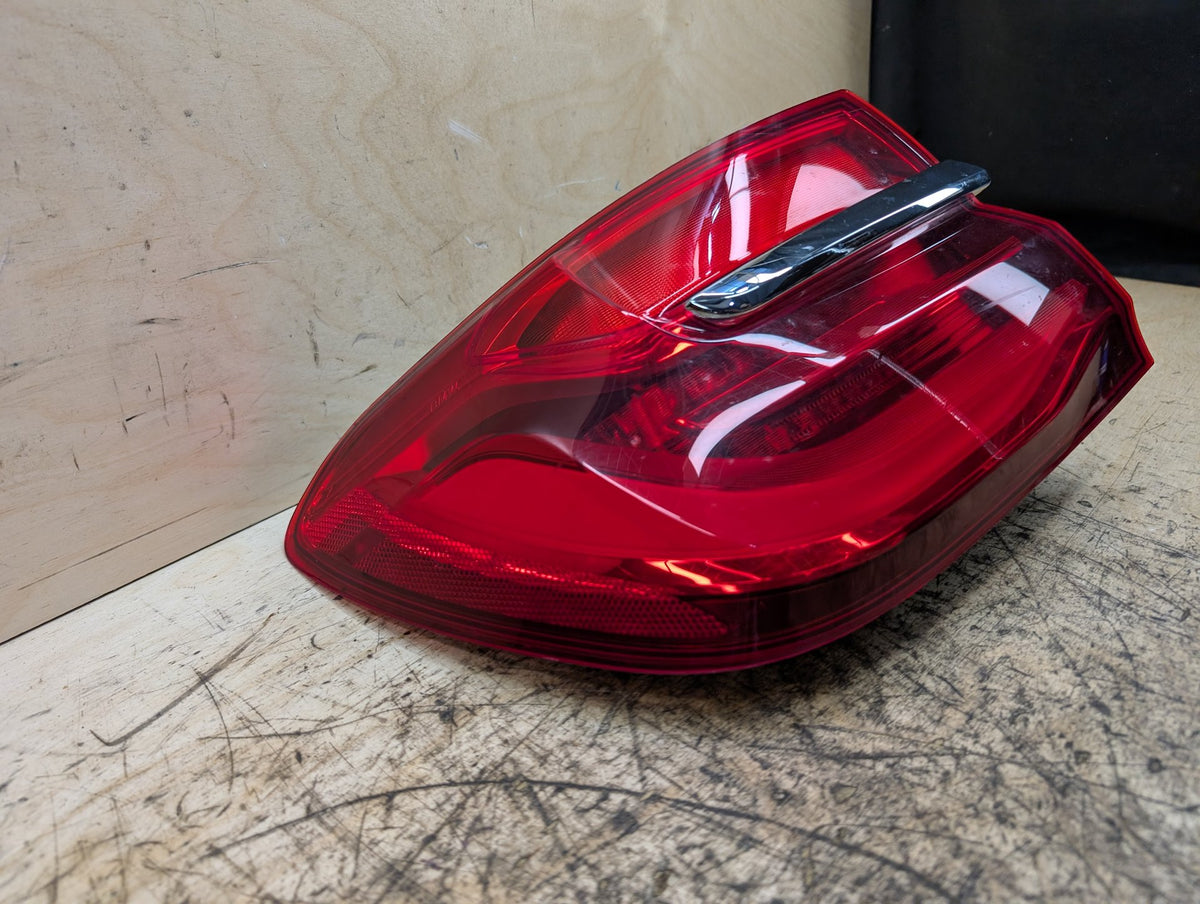 16-19 OEM BMW G11 G12 740 750 M760 B7 Rear Left Driver Outer LED Tail Light