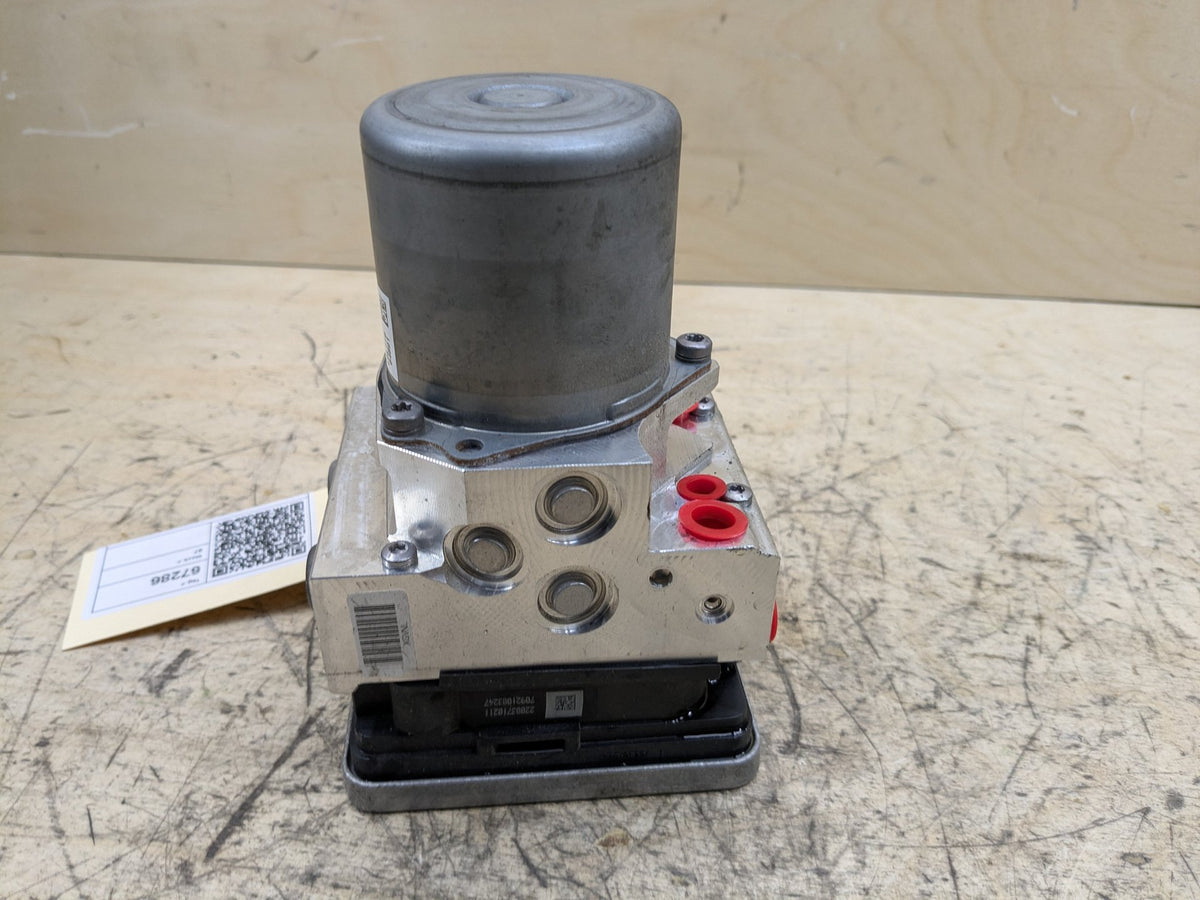 2018-2023 BMW M550i G30 ABS Pump Module 6889164 OEM