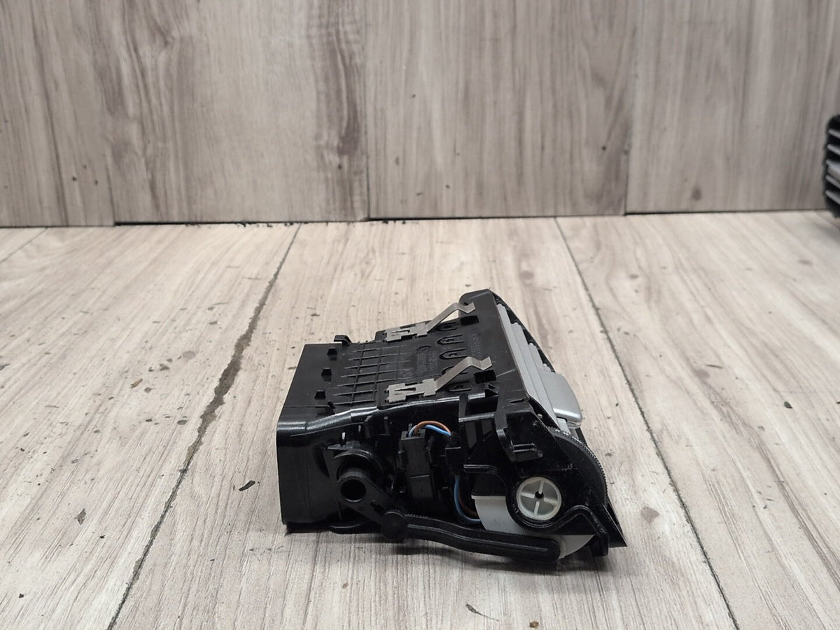 2009-2012 Mercedes E550 W212 Right Passenger Air Vent A2128300254 OEM