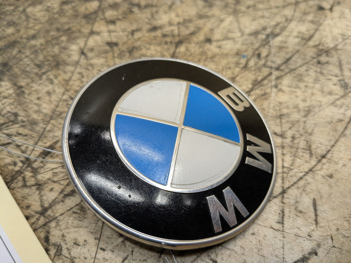 OEM BMW E82 E92 F02 F10 F22 F30 F44 F82 Rear Trunk Lid Round Emblem Logo 82MM