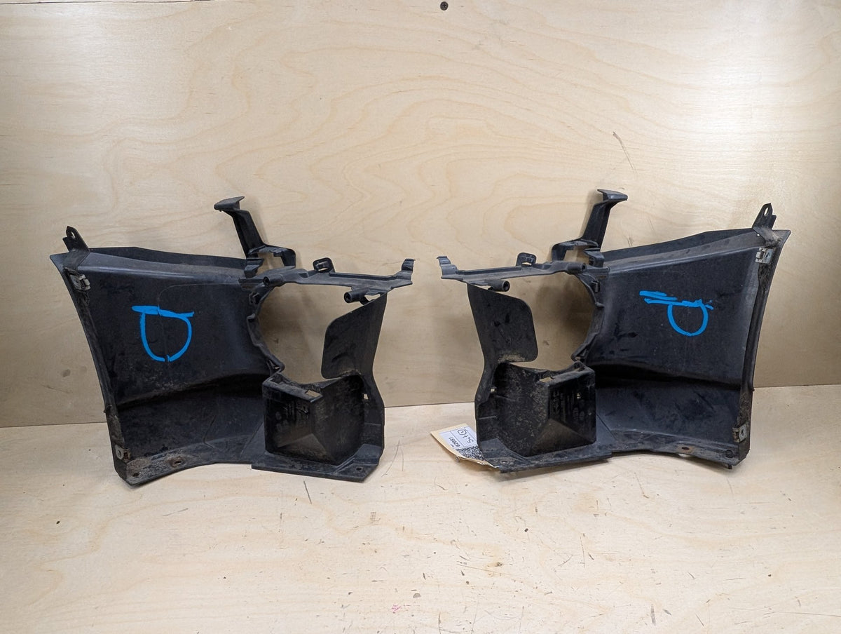 2012-2018 BMW 328i F30 Left Front Bumper Under Headlamp Bracket 7266197 OEM