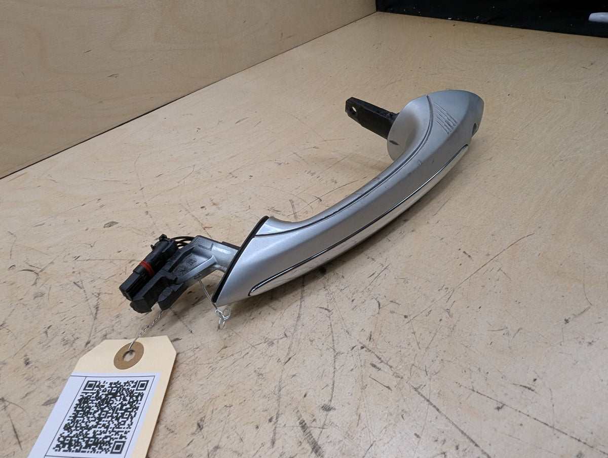 OEM BMW M6 F12 F13 F02 F10 M5 FRONT Left Driver Door Handle COMFORT ACCESS