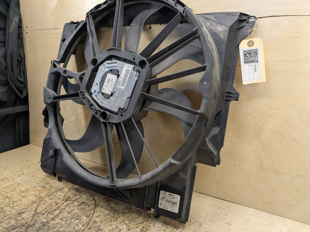 07-13 OEM BMW E82 E90 E92 335 Engine N54 N55 Radiator Cooling Auxiliary Fan 600W