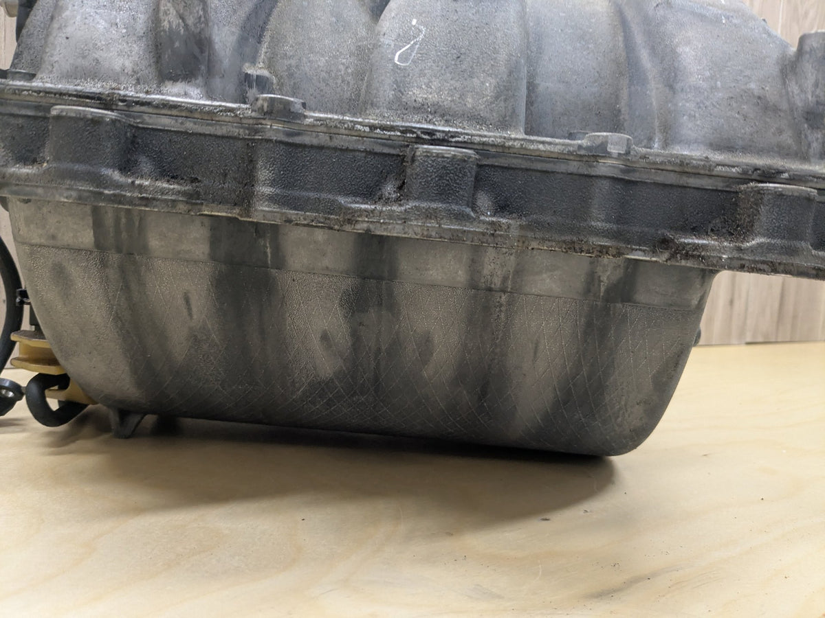 2009-2011 Mercedes-Benz R171 SLK-Class M272 Engine Intake Manifold A2721402401