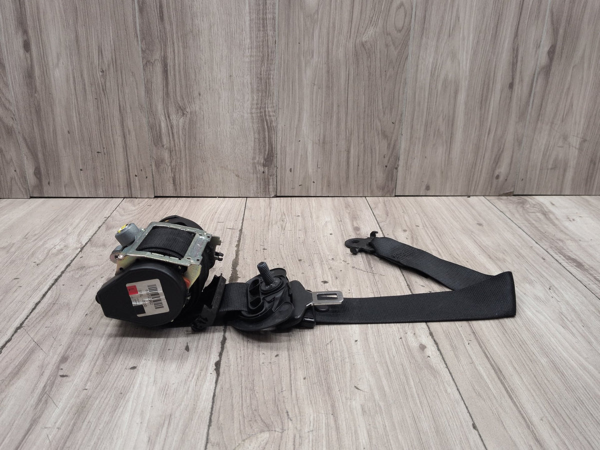 2011-2016 BMW M5 F10 Front Left Driver Seatbelt Seat Belt Retractor 7241747 OEM