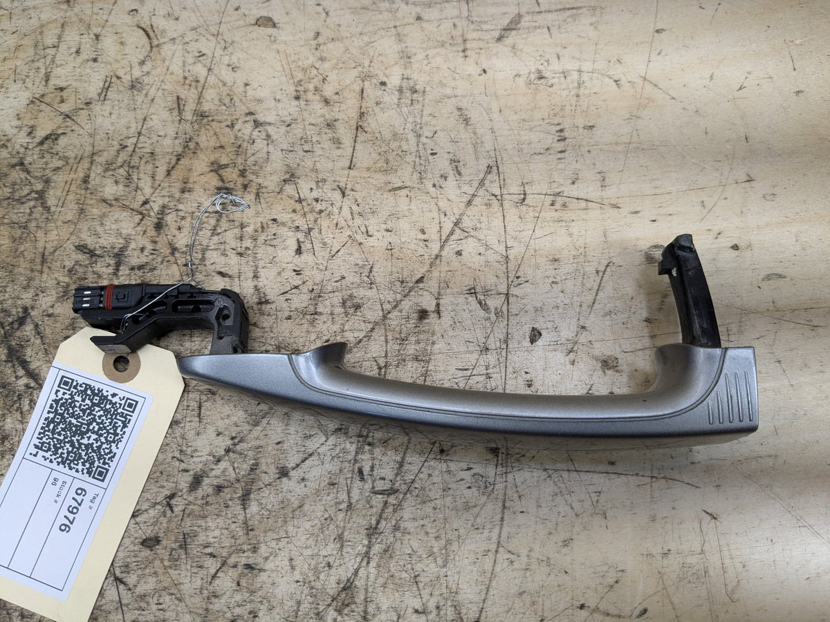 2008-2013 BMW 135i E88 Front Left Driver Door Handle w/ Comfort Access OEM