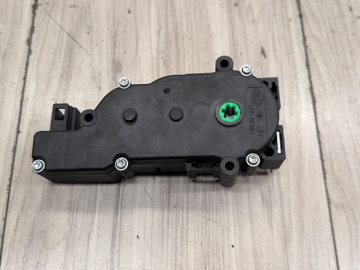 2009-2012 Mercedes E550 W212 Liftgate Lock Latch Actuator A2047500060 OEM