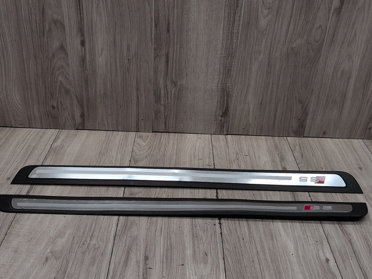 2013-2017 Audi S5 8T Front Left Right Scuff Plate Door Sill SET 8T0853373 OEM
