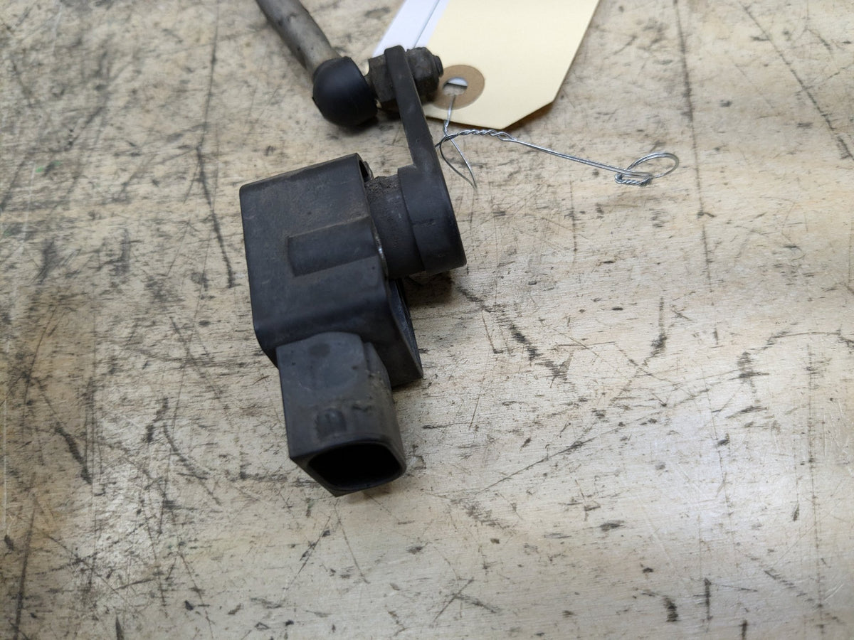 2007-2013 BMW 328i E92 Suspension Height Level Sensor 6785206 OEM