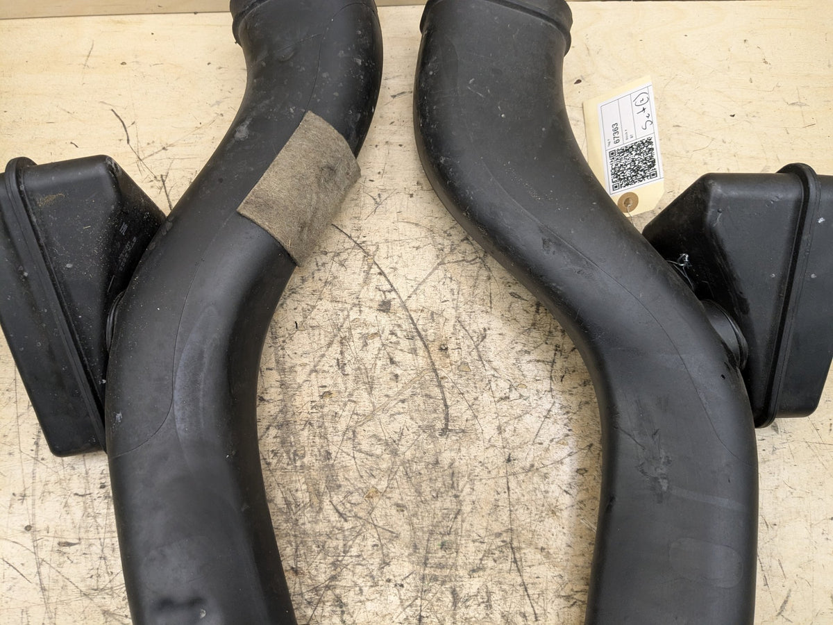 2018-2023 BMW M550i G30 Left Right Brake Air Ducts SET 8613149 OEM