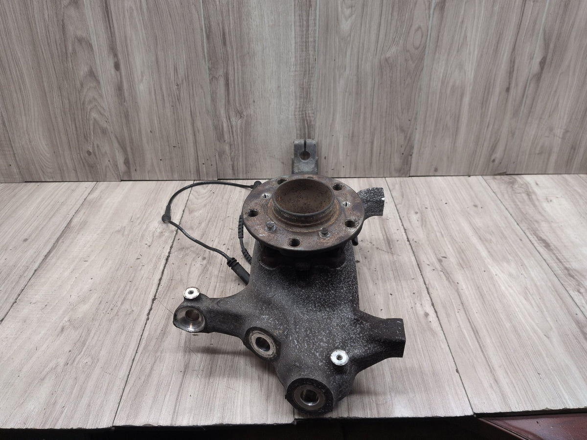 2011-2016 BMW M5 F10 RWD Front Left Driver Spindle Knuckle w/ Bearing 2284053