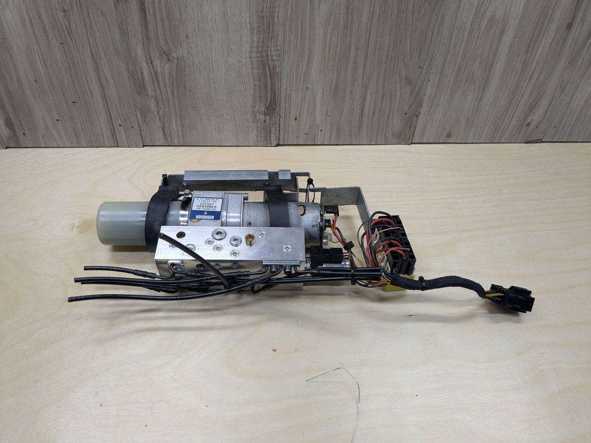 2009-2011 Mercedes-Benz SLK-Class R171 Convertible Pump Motor A1718000030 OEM