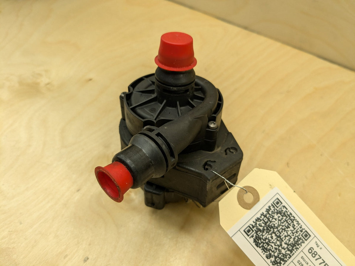 18-21 OEM BMW G01 G02 X3 X4 30 M40 Engine B46 B58 Auxiliary Cooling Water Pump