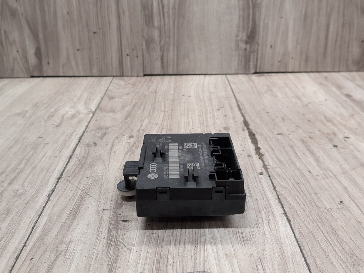 10-13 OEM AUDI A4 S4 Rear Left or Right Window Control Module