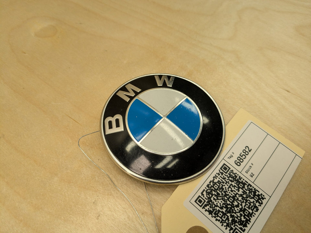 OEM BMW E82 E92 F02 F10 F22 F30 F44 F82 Rear Trunk Lid Round Emblem Logo 82MM