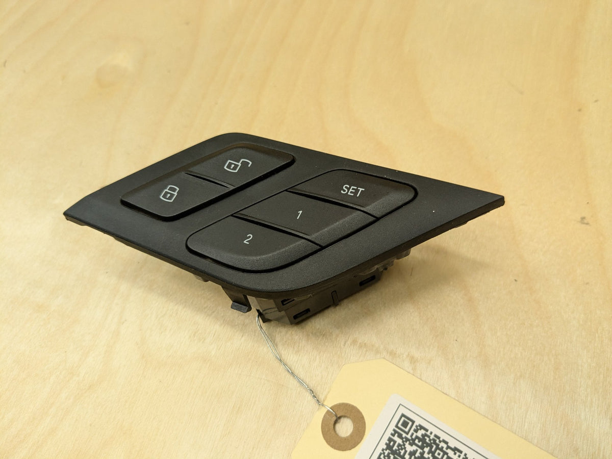 OEM BMW F44 F97 G01 G02 G20 Left Driver Side Memory Seat w/ Lock Unlock Switch
