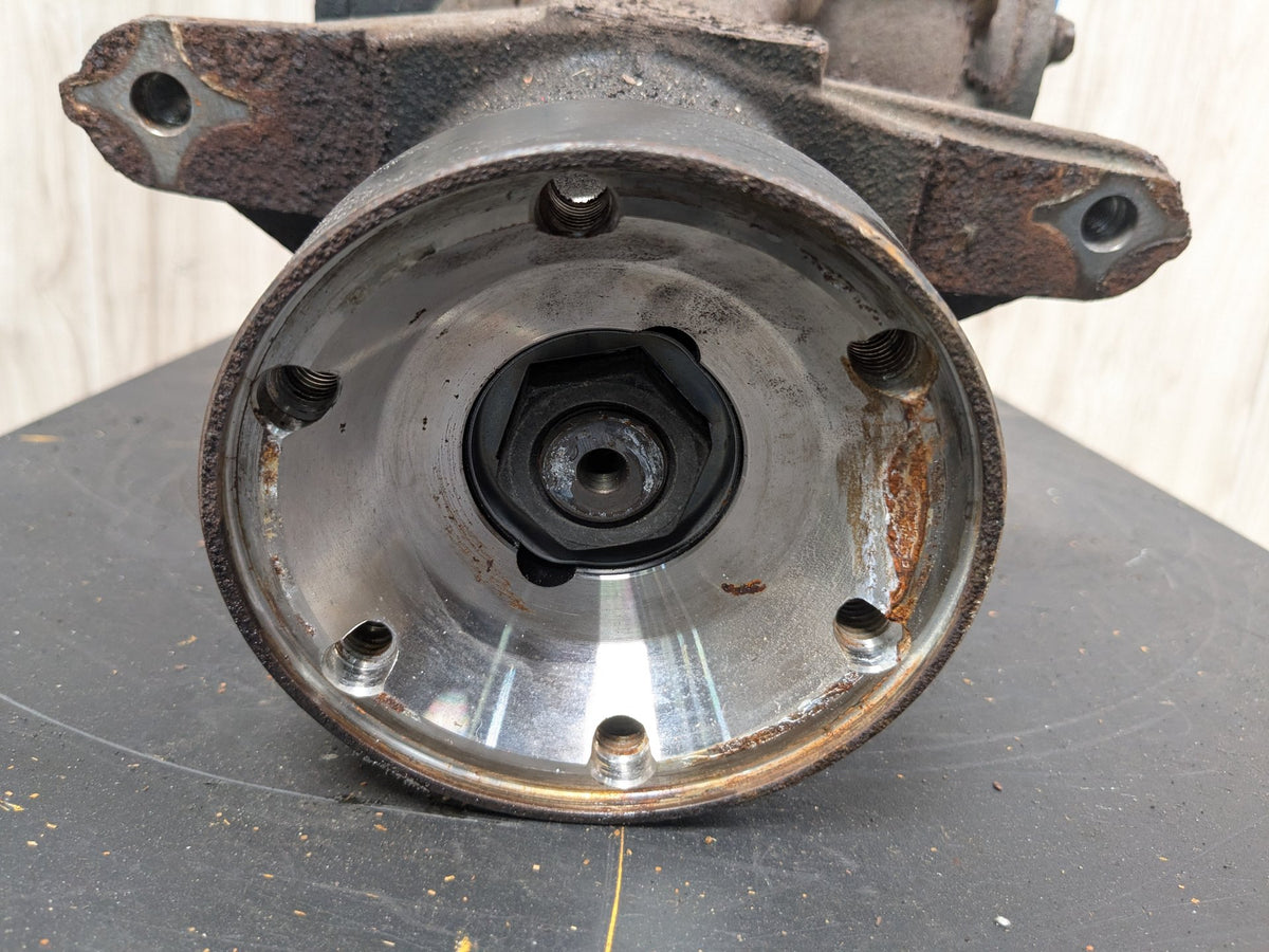 2004-2010 BMW M6 E64 S85B50A Rear Axle Carrier Differential k 2283062
