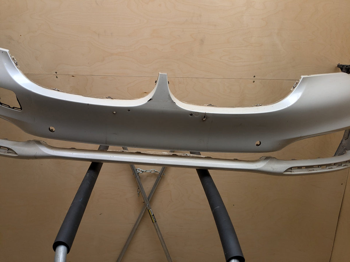 2016-19 BMW G11 G12 740 750 Front Bumper Cover w/ PDC Sensor White A96