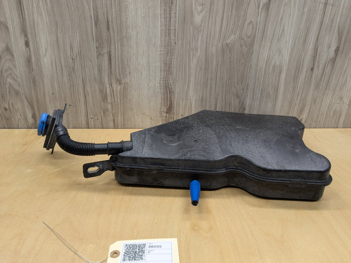 OEM BMW G20 G22 330 M340 430 M440 Windshield Wipe Washer Bottle Tank Reservoir