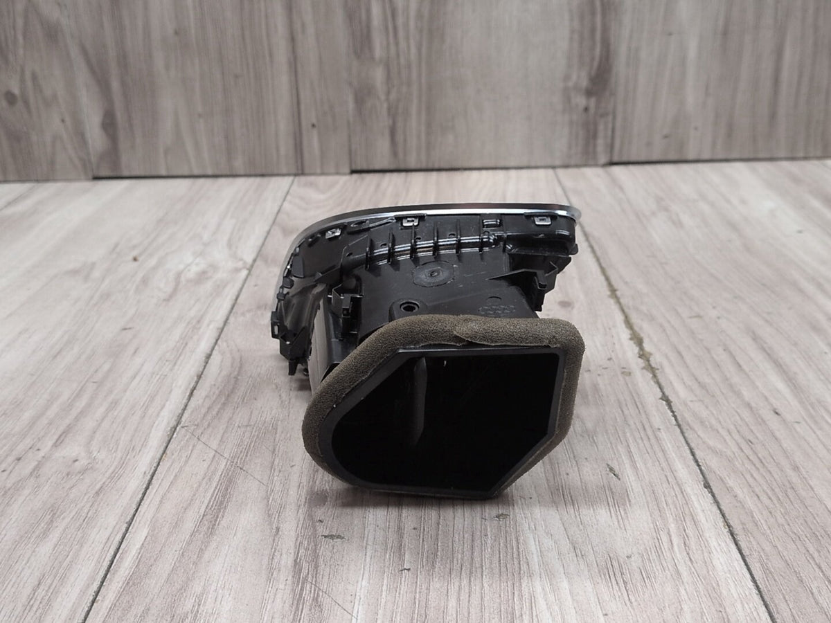 2016 Audi S5 8T Dashboard Dash Board Right Passenger Air Vent 8T1820902G OEM