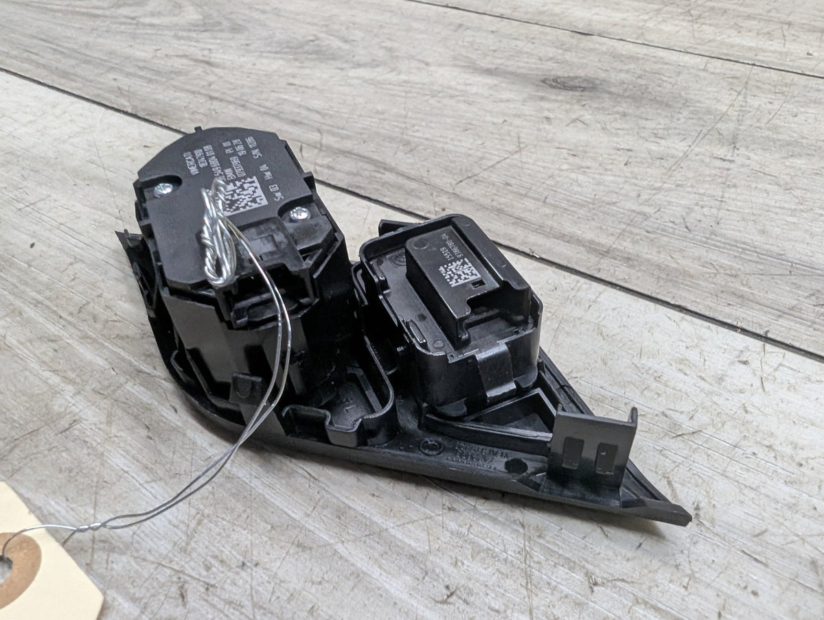 2014-2019 BMW 340 F34 Front Left Driver Seat Memory Switch 9680401 OEM