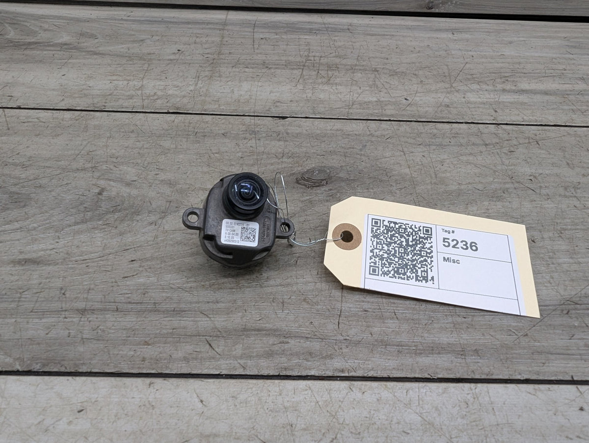 10-20 OEM BMW F01 F10 F06 F30 F32 F80 F82 M4 Side Mirror 360 Top View Camera