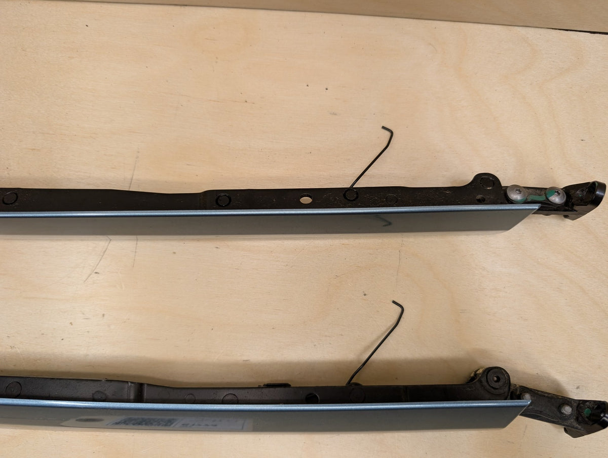 2007-2013 BMW 335i E93 Left Driver Convertible Roof Top Hinge Cover Trim 7128745 OEM