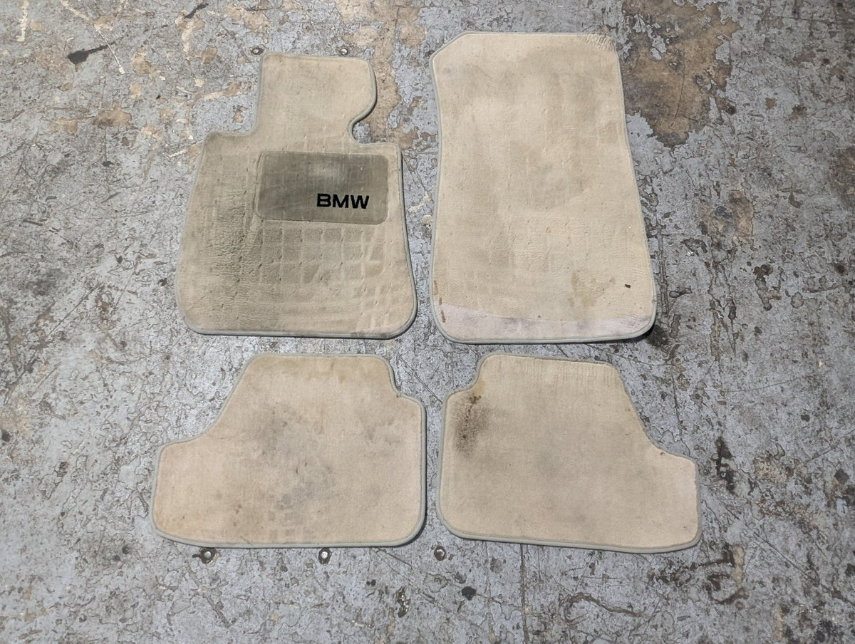 2007-2013 BMW 335i E93 Front Rear Left Right Mat Carpet Floor Mats SET 0429943 OEM