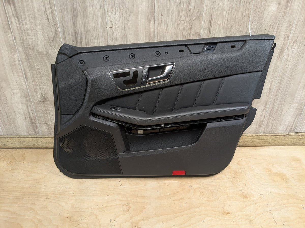 09-16 Mercedes-Benz E550 W212 Front Right Passenger Interior Door Panel Card
