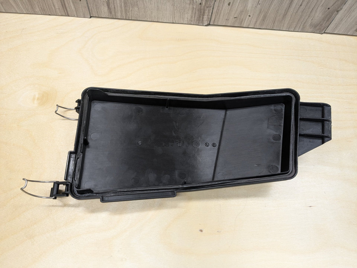 2009-2011 Mercedes-Benz SLK-Class R171 Engine Fuse Box Cover OEM