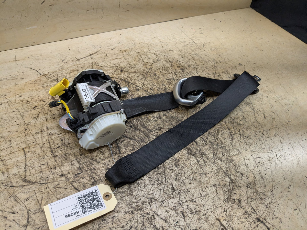 2008-2013 BMW 135i E88 Front Left Driver Seatbelt Retractor 6981477 OEM