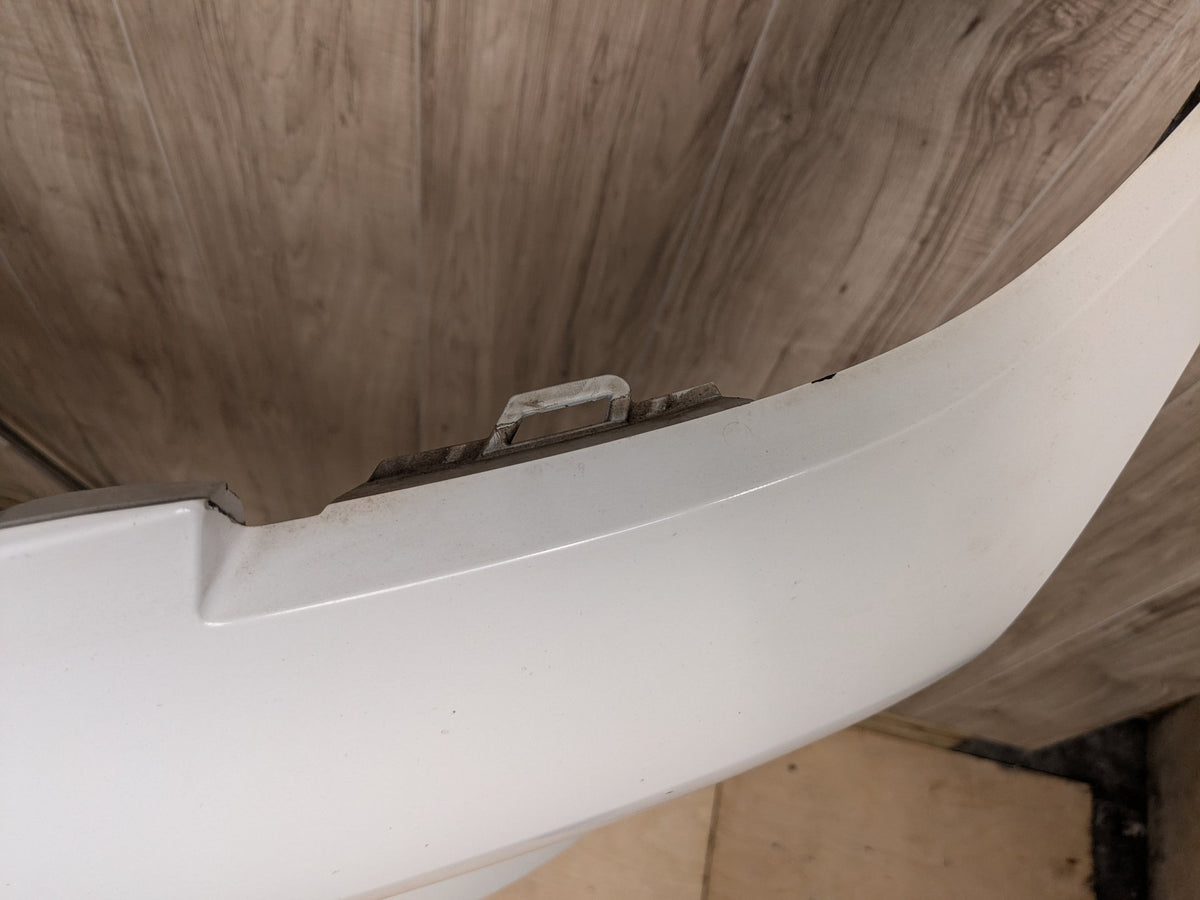 *NOTES* 2019-2022 BMW 330i G20 Front Bumper Cover White 300