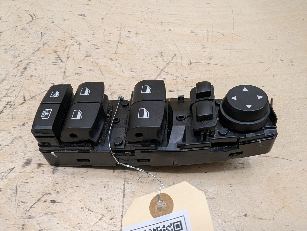 2010-2017 BMW 535i GT xDrive F07 Front Left Driver Door Master Window Switch 9241956 OEM