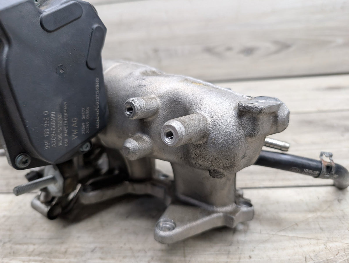 2009-2017 Audi 8R Q5 EA888 Engine Motor Intake Manifold 06H133201S