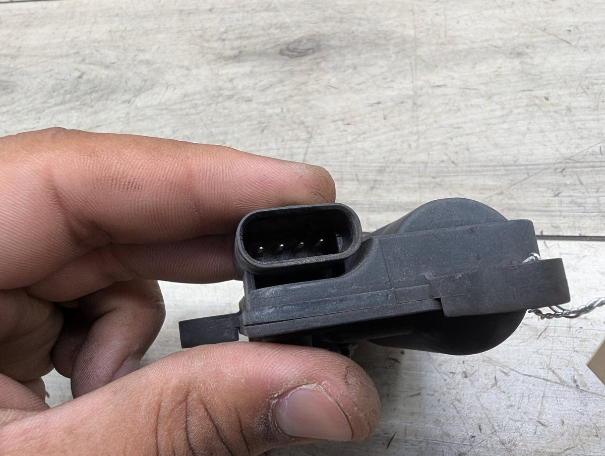 OEM BMW F15 F22 F23 F30 F32 F33 F36 F44 F48 Muffler Exhaust Flap Actuator Motor